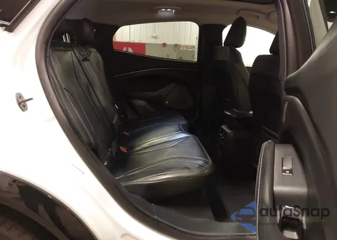 2022 Ford Mustang Mach-E Premium from USA, damaged, VIN 3FMTK3SU1NMA56411